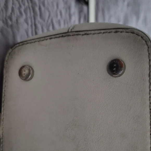 DKNY White Shoulder Bag - Picture 6 of 14